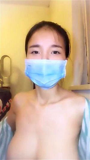 大中国胸部脱衣舞表演