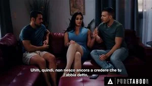 Pure Taboo 继母 Sheena Ryder 向继子DP三人行请求投降 - 意大利字幕