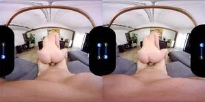 BaDoinkVR 自然巨乳莉莉·拉博的阴道操控 主观视角 视角