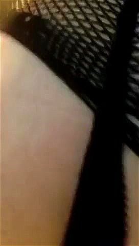 粉发哥特女孩吸吮与侍奉大黑鸡巴