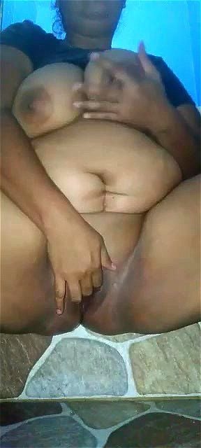 墨西哥丰满女性的私密探索