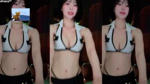 韩国主播舞蹈表演 <<<1>>>