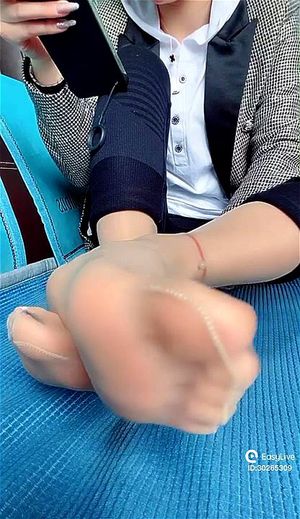 亚洲美女丝袜美足 <<<74>>>