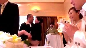 日本婚礼主题成人影片，体验充满传统与激情的浪漫时刻，探索独特文化背景下的成人内容。