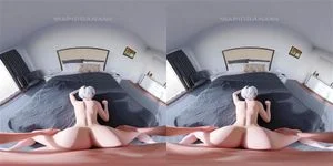 2B VR 沉浸式体验，探索虚拟现实中的感官刺激。享受高清画质与真实互动，满足你的所有幻想。