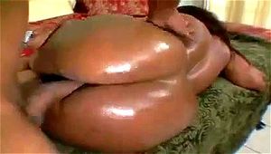 超级丰满翘臀侧卧爱恋 <<<15>>>