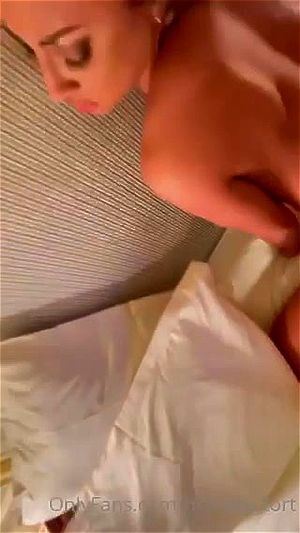 Teanna Trump 第一人称视角