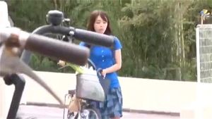 日本女侍应生女同性恋搭讪第二部
