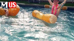 Jerkaoke Summertime Orgy - 以 Madison Morgan、Rosalyn Sphinx 等为主角！