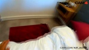 PAWG在酒店房间里以狗爬式接受阴茎的第一人称视角 | CAM4