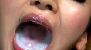 日本美女尽情品尝并吞咽精液...多个场景。大量吞咽。