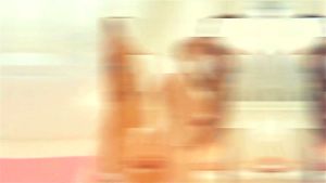 性感情侣“好好照顾”搁浅的大帅哥 - Biphoria