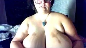 白色巨乳