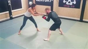 大女人主宰男人