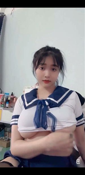 极品巨乳兔女郎 Thanh Thương 2k6 - 完整版请点击下方链接