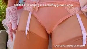 英国熟女用手指高潮