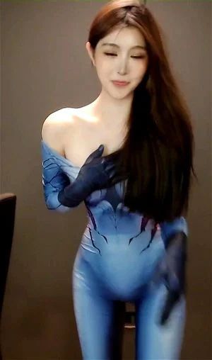 性感女郎的绝美舞蹈表演