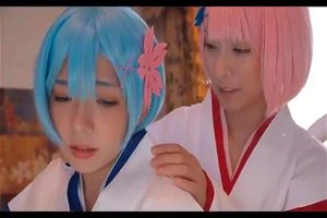 热辣亚洲角色扮演玩家三人行