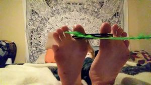 羽毛足底搔痒