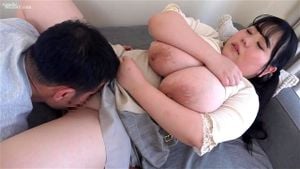 日本成人影片 丰腴美女