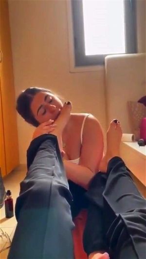 女同业余恋足癖