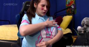泽瓦乳房的沙漏身材扩展