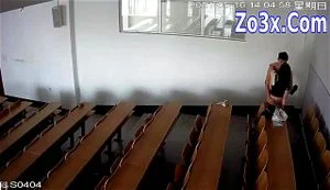 教室里的成人学生