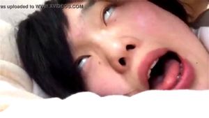 假小子展现她的真实一面