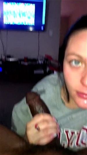 捷克美女，闭嘴，吸吮这根大屌