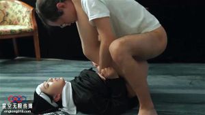 亚裔业余修女