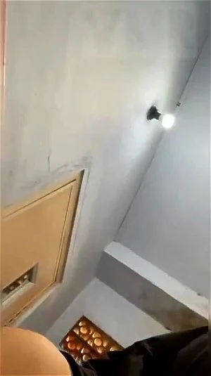 办公室里激情四射的熟女体验，带来难以抗拒的快感与刺激。