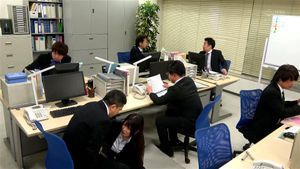 性感女优激情演绎，展现成熟魅力与极致诱惑。沉浸于热烈而充满活力的成人场景，体验极致快感与感官享受。探索成人内容的无限可能，满足你的深层欲望。