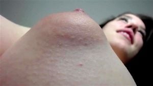 近距离特写丰满乳头