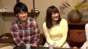 日本情侣玩游戏，输家与陌生人发生关系