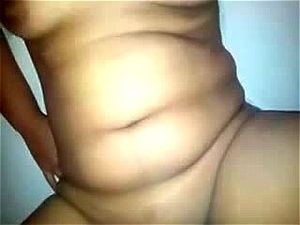 这位美丽的女士