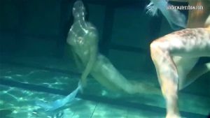 Mihalkova 和 Siskina 等 BABES 水下裸体激情