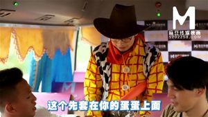 【国产】麻豆传媒作品/MTVQ6-EP1麻豆恋爱巴士-节目篇上集_000/免费观看