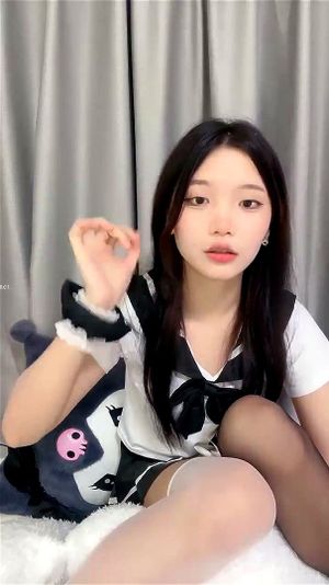 亚洲年轻女孩 5