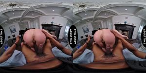 近距离 VR - PAWG 性感内衣美女 Maddy 可能会被你的怪物鸡巴第一视角毁掉她的阴户