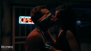 Delphine 影片 | 性感亚洲宝贝 Kimmy Kimm 与同事公开激情做爱