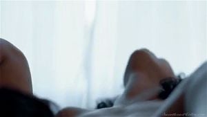 Vina Sky 和 Misty Stone 女同性恋色情