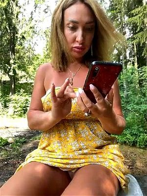 性感俄罗斯熟女户外直播秀 森林喷水 ||| Stella888-89 30-06-23