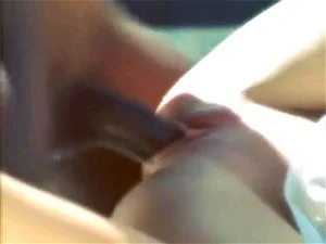游艇上的后宫派对 富家女与黑人男子共度激情狂欢之夜