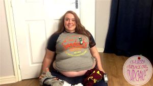 丰满女性腹部互动 4