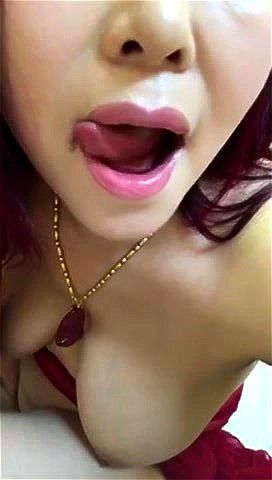 网红丰满熟女『妃妃姐』双穴刺激自慰湿润诱惑
