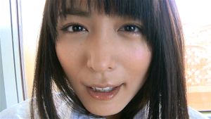 由希