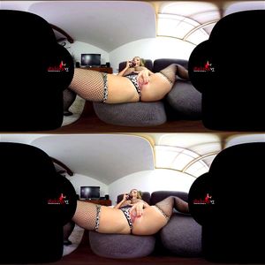 Krystal Swift VR：沉浸式虚拟现实体验，为您带来极致感官享受。探索充满激情的互动场景，满足您对成人娱乐的所有幻想。<<<1>>>