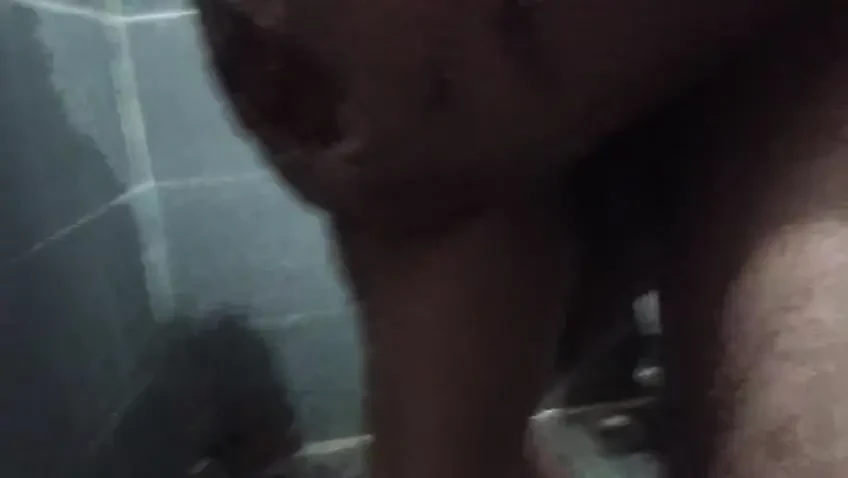 Sali ne apne jija ko fansaya bathroom mere jakar kam nalayak