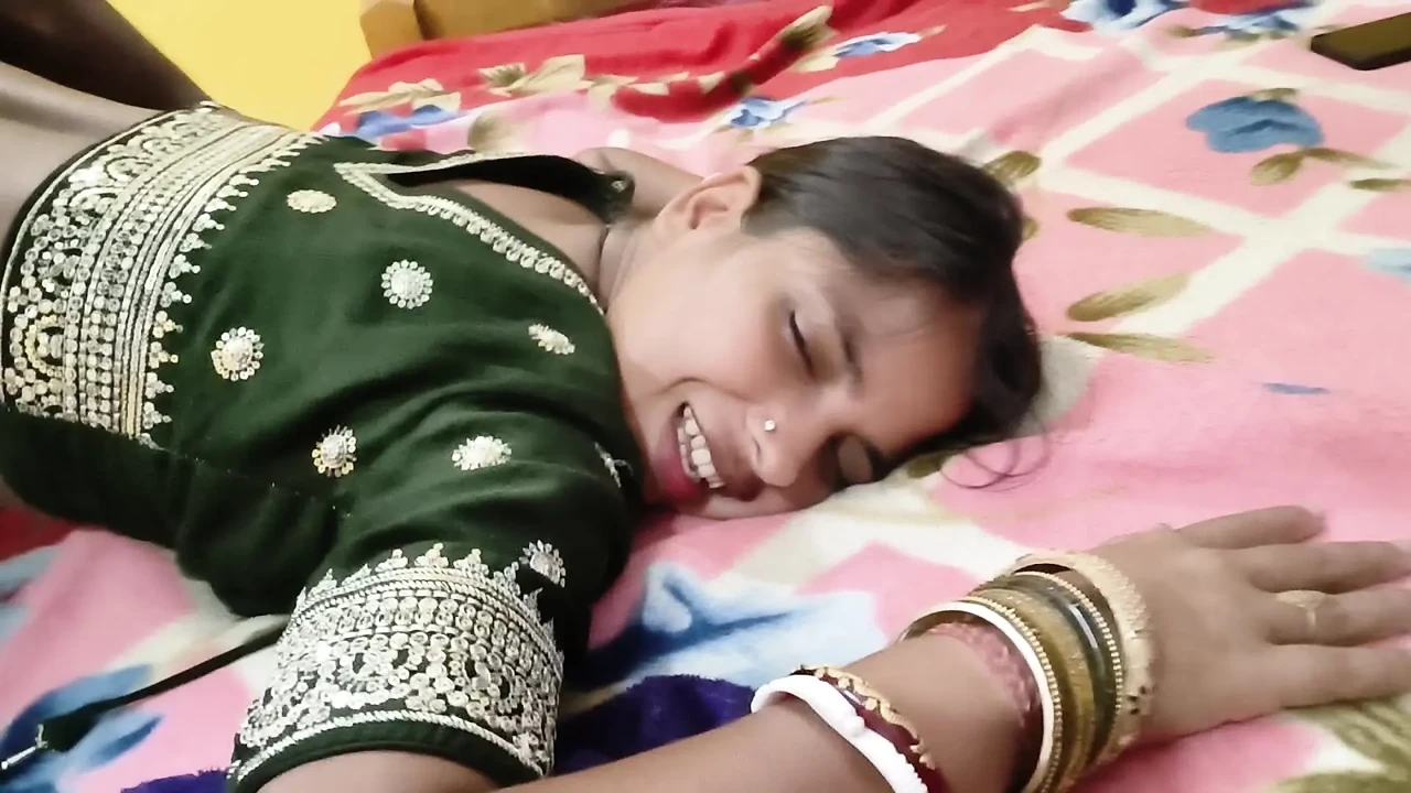 Indian village girlfriend boyfriend doggy style Fucking in Hindi videos