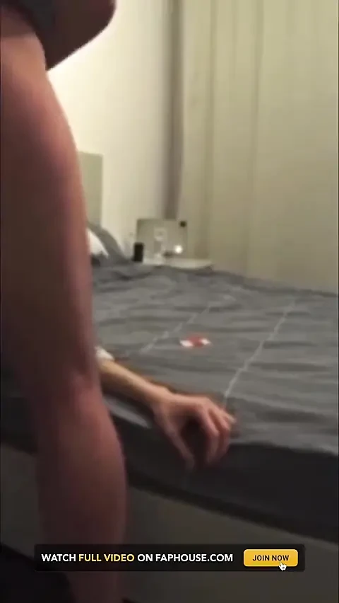 妻子和丈夫的朋友们出轨. 真实